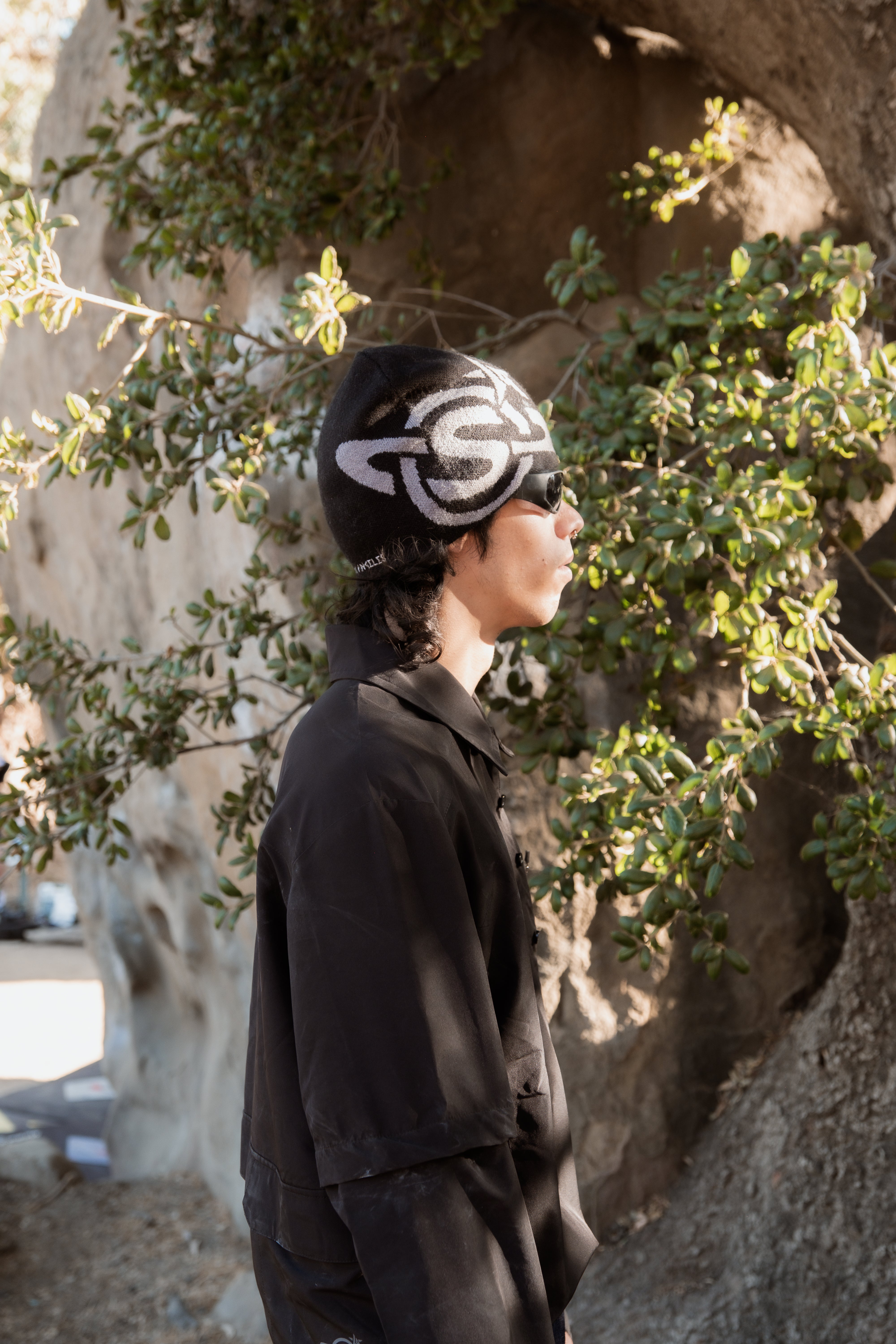 Logo Beanie Black – Saturn Los Angeles