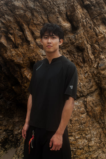 Mandarin Active Tee Black